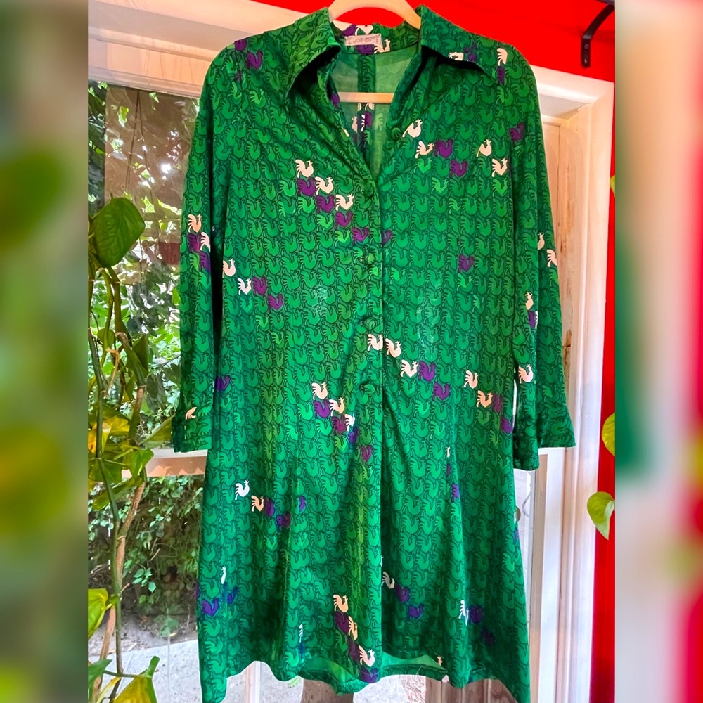 1960s/70s Green Kitsch Groovy Rooster Pattern Long Sleeve Mini Dress